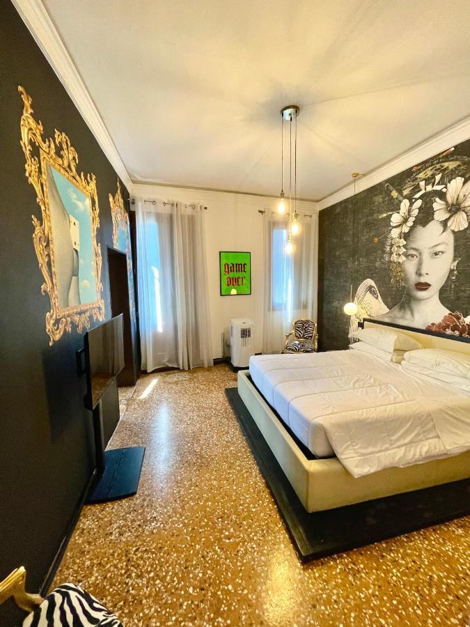 Royal Rialto Apartment - Grand Canal View Венеція Екстер'єр фото