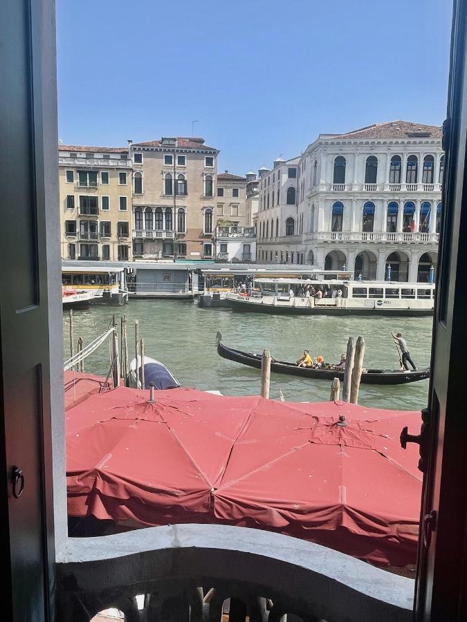 Royal Rialto Apartment - Grand Canal View Венеція Екстер'єр фото