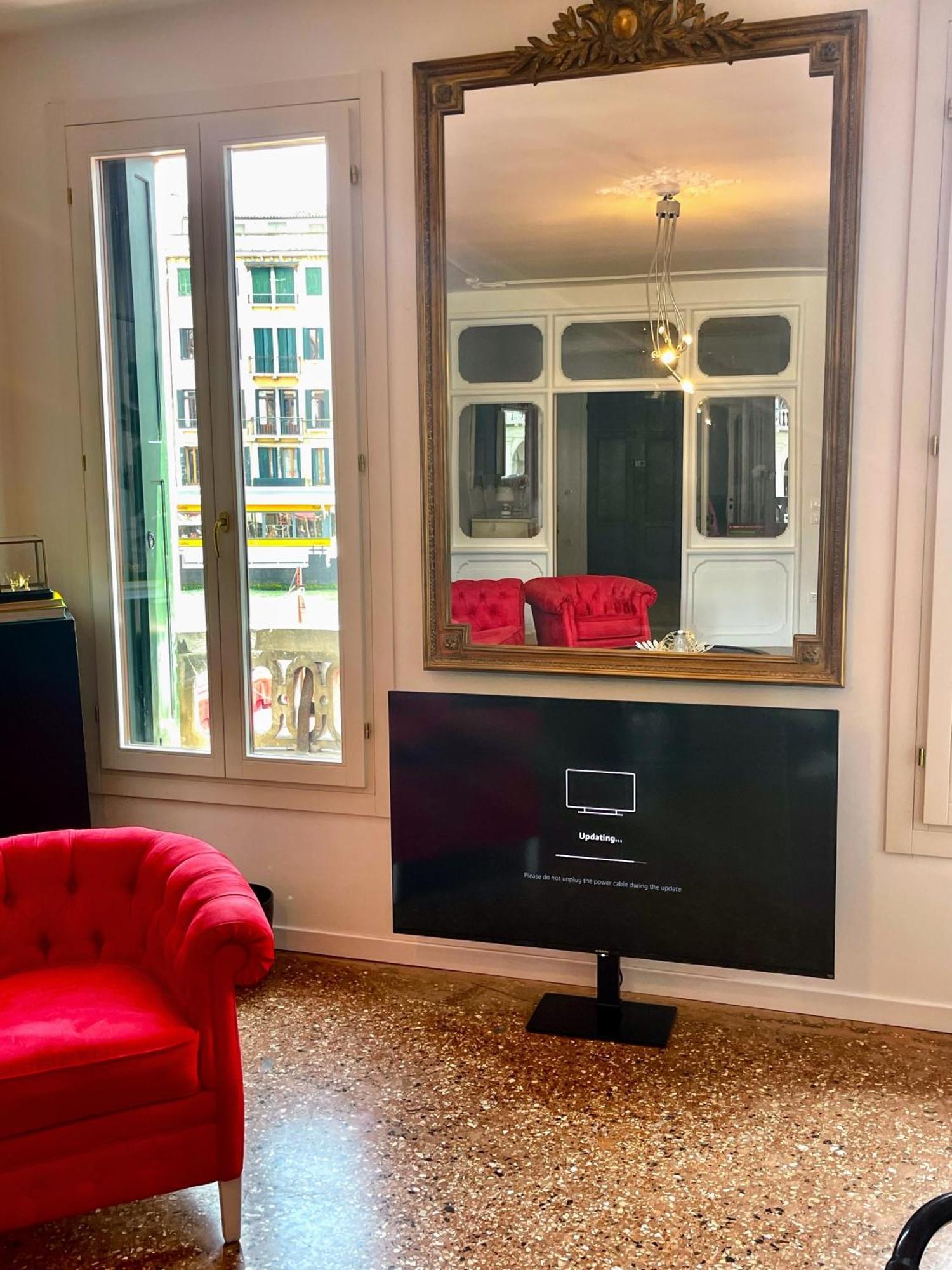 Royal Rialto Apartment - Grand Canal View Венеція Екстер'єр фото