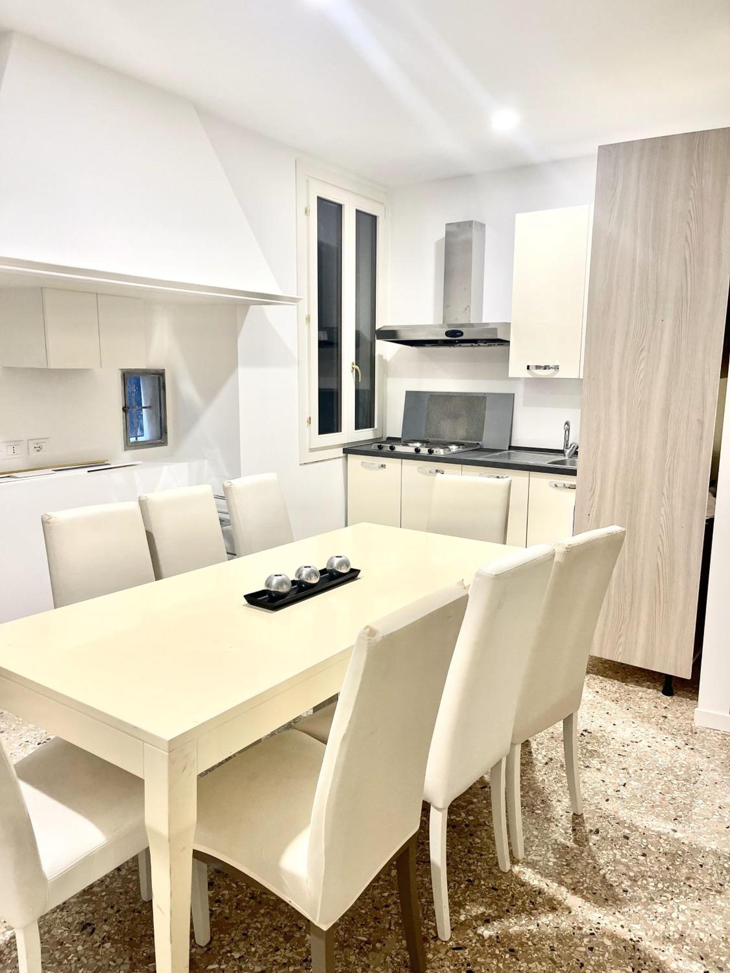 Royal Rialto Apartment - Grand Canal View Венеція Екстер'єр фото
